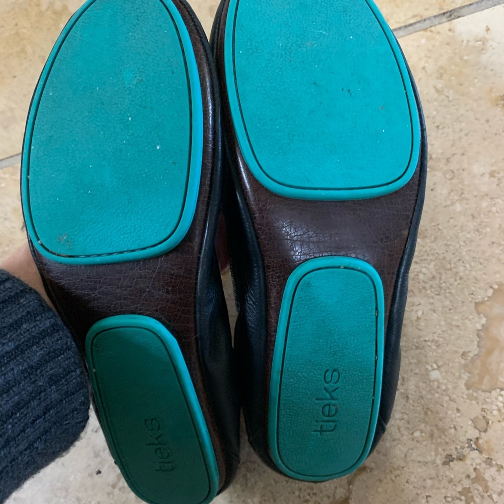 Previously loved black Tieks with box